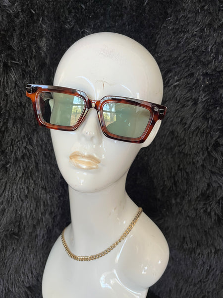 “Mia” Sunnies