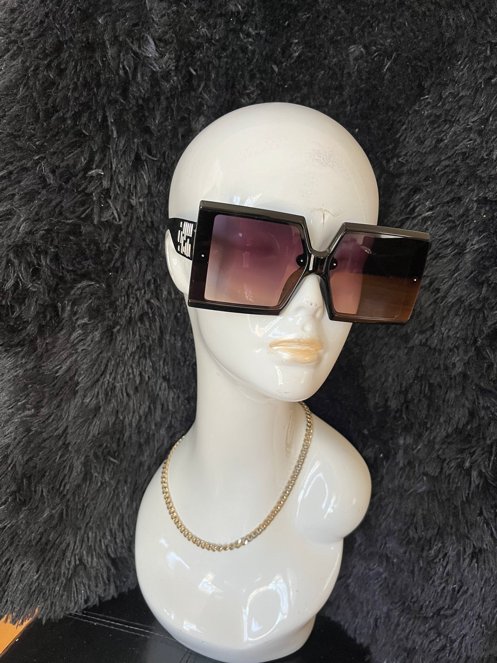“Chloe” Sunnies