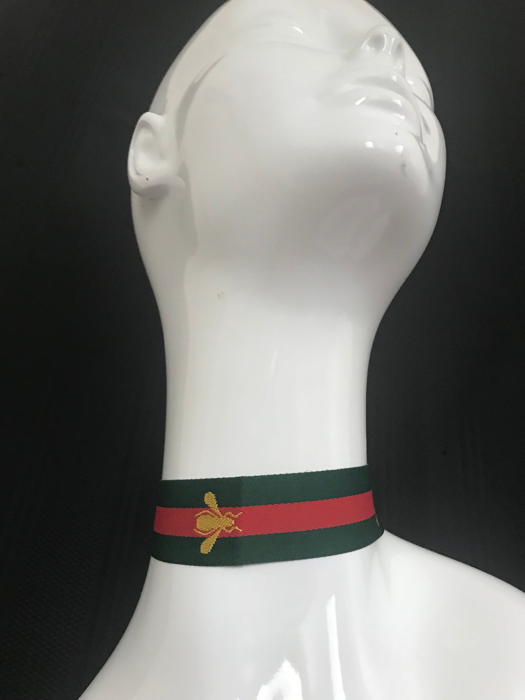 “Queen Bee” Choker
