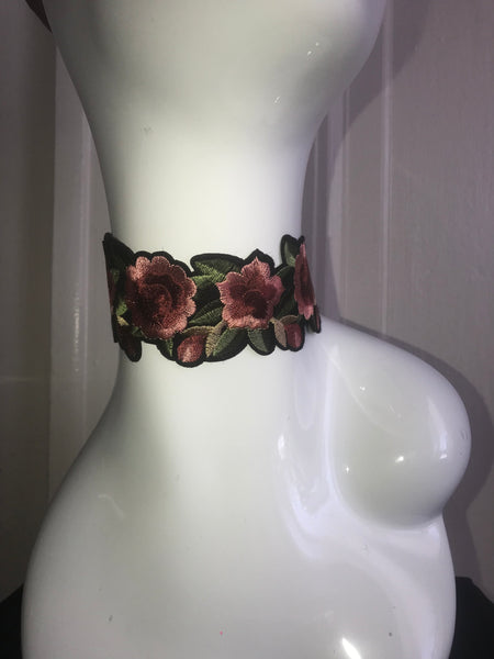 “Flower Power” Choker