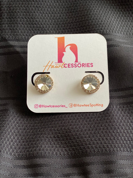 The “Diana” Stud